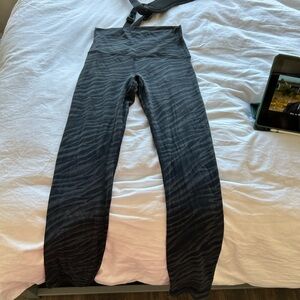 Lululemon leggings align